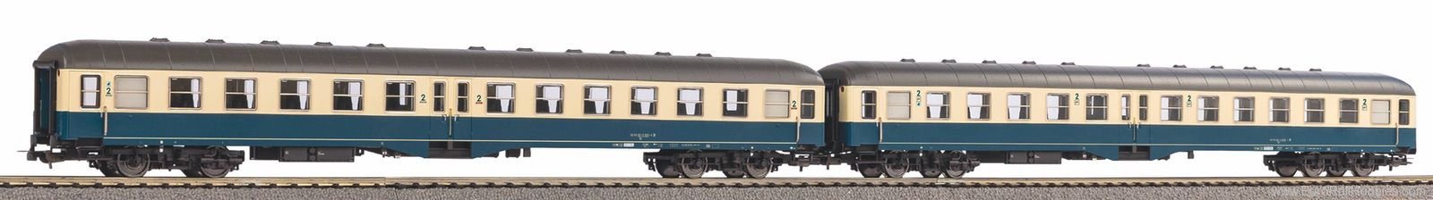 Piko 58269 Set of 2 middle entry cars DR IV (DC Piko Exp