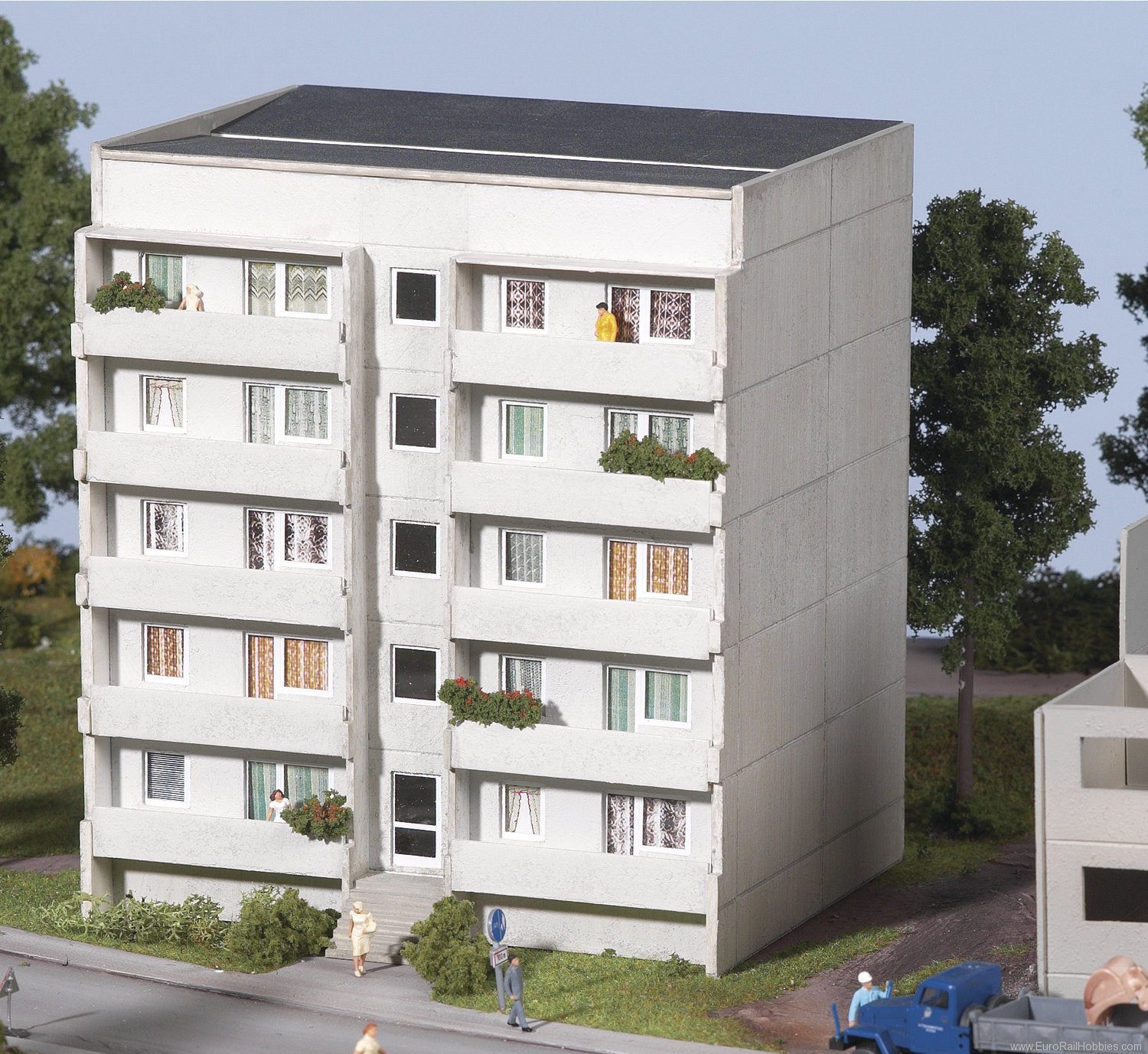 Piko 61146 Prefab Apartment Block Basic Set