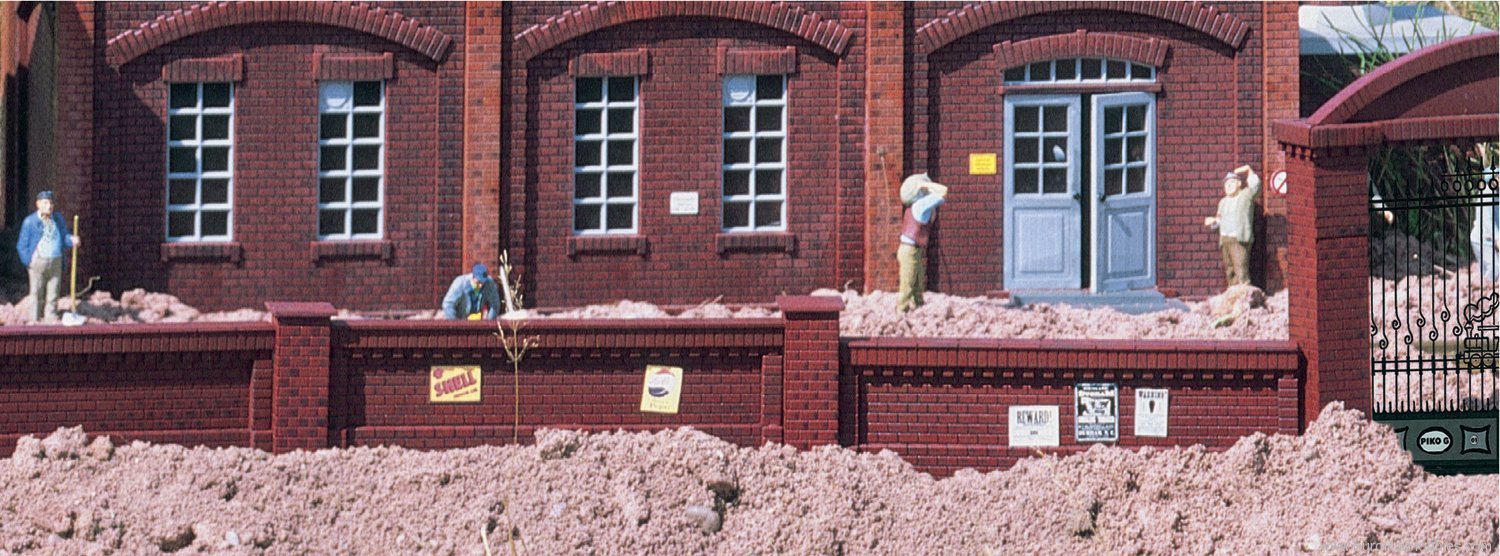 Piko 62288 Brick Factory Walls