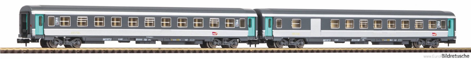 Piko 94508 N-SNCF 2nd Cl + Baggage Piece Coach Set