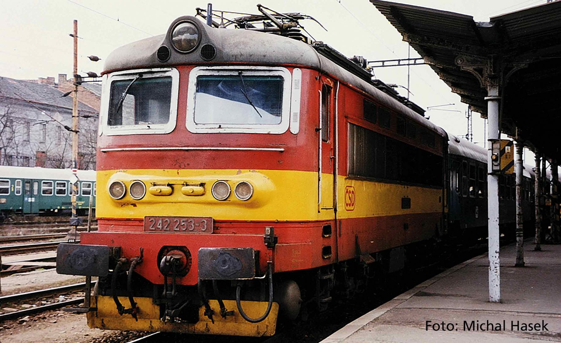 Piko 97408 Sound electric locomotive Rh 242 CSD V, inclu