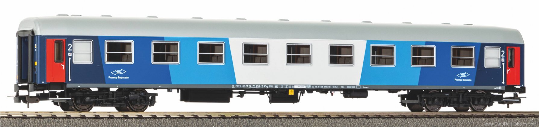 Piko 97621 1st class 112A PKP IV passenger coach (DC Pik