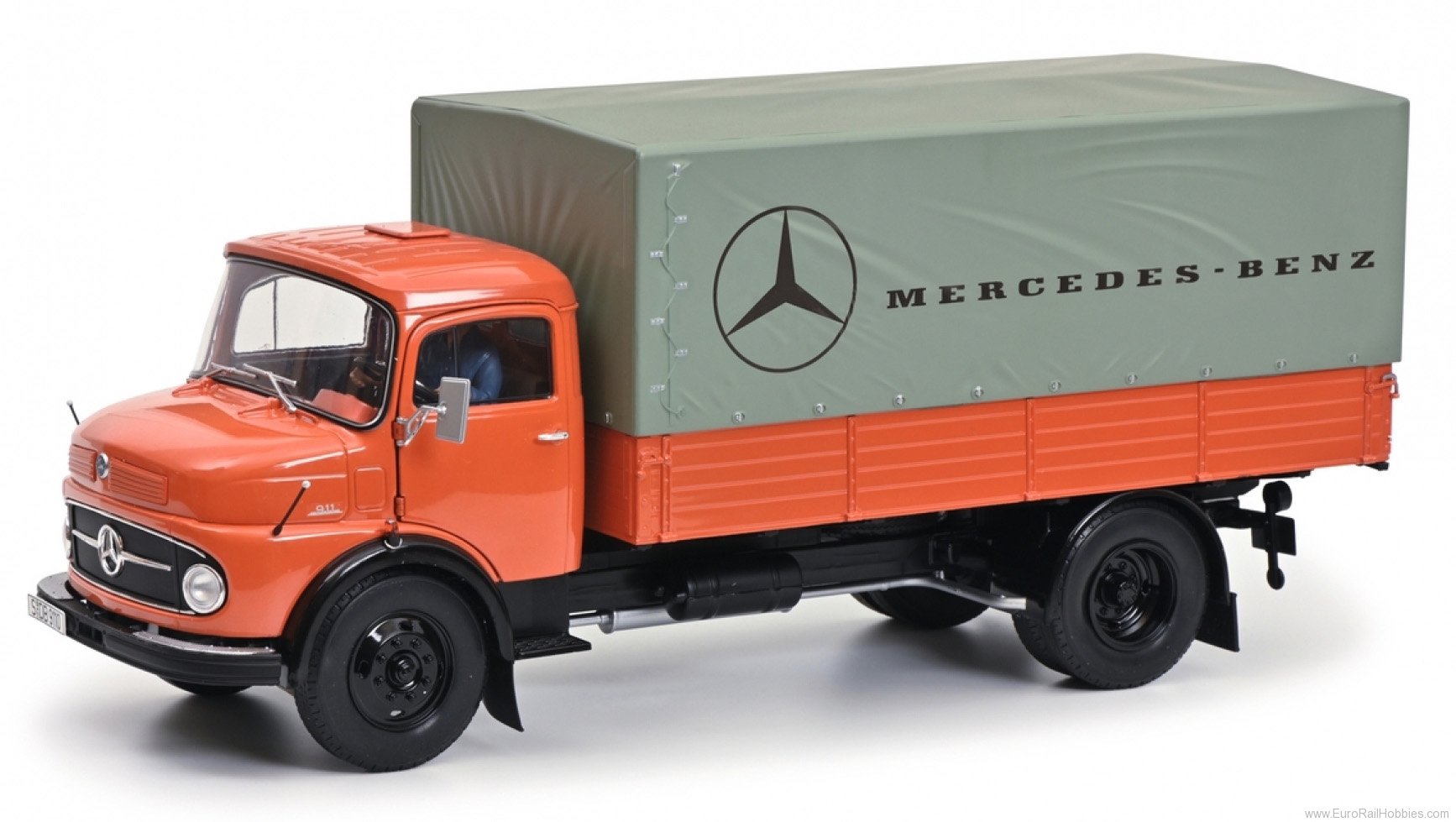 Schuco 450044700 Mercedes-Benz L911 Truck, red, with driver fi