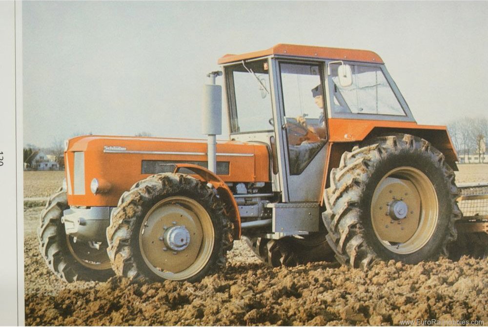 Schuco 450910800 SchlÃ¼ter 950 V w.cab (1:32)