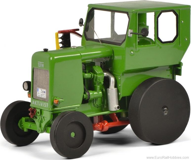 Schuco 450911000 IFA RS 03 Aktivist (1:32)