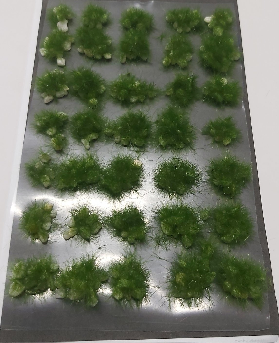 Silhouette Silflor MiniNatur 749-22S Tuft of grass with stones, light, Summer   15