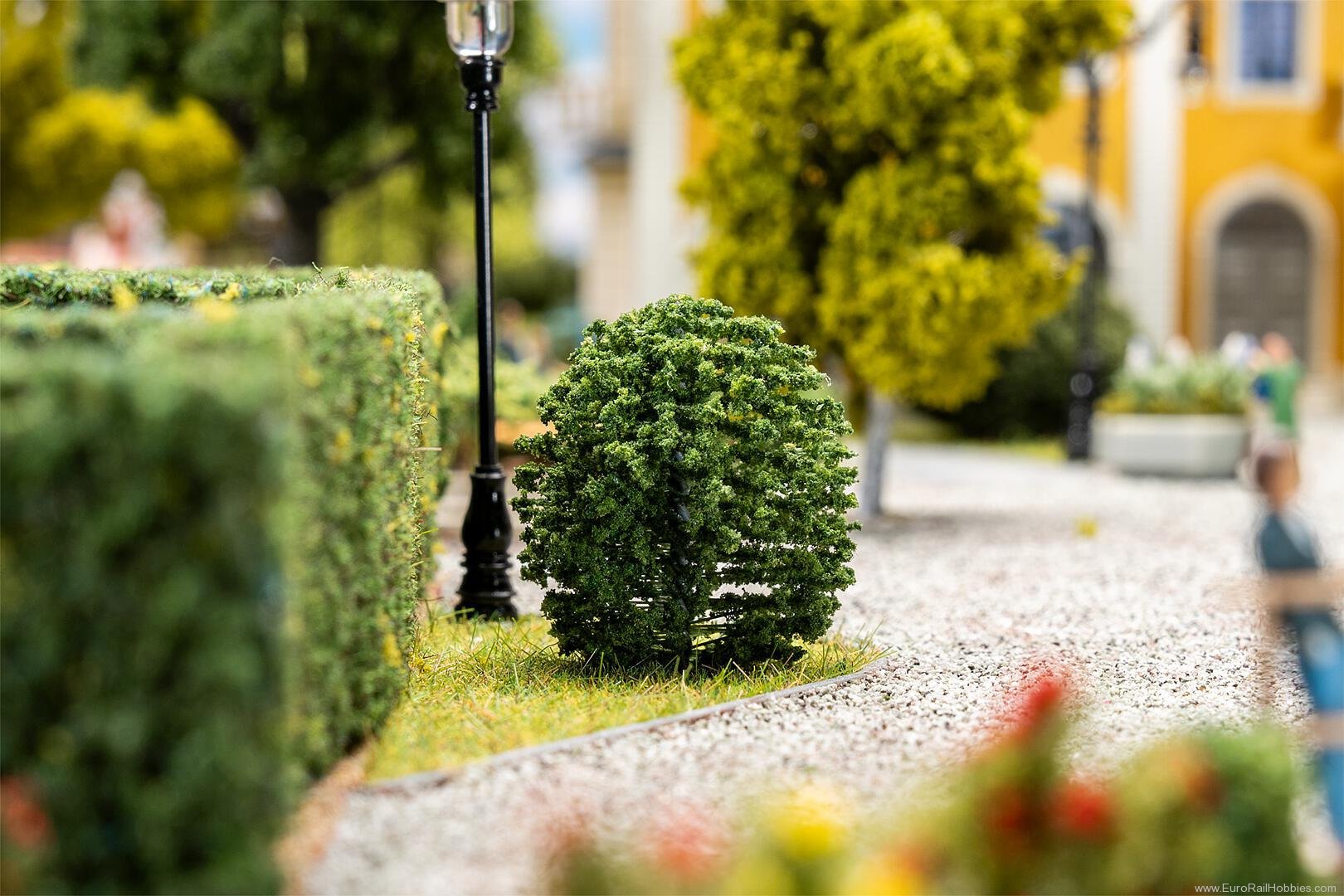 Faller 181594 10 Front garden trees, thuja, round