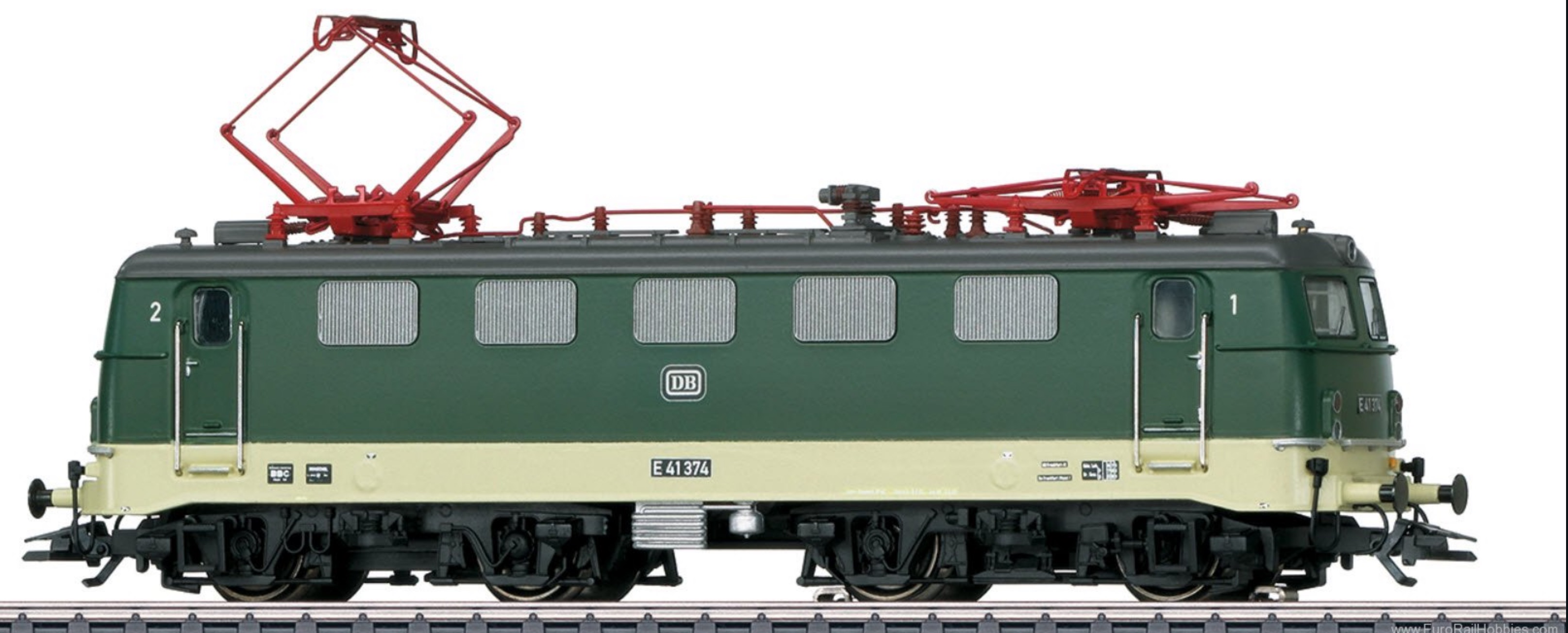 Another Marklin Eurotrain Special Edition! HO E41 in Oxide Green and Cream