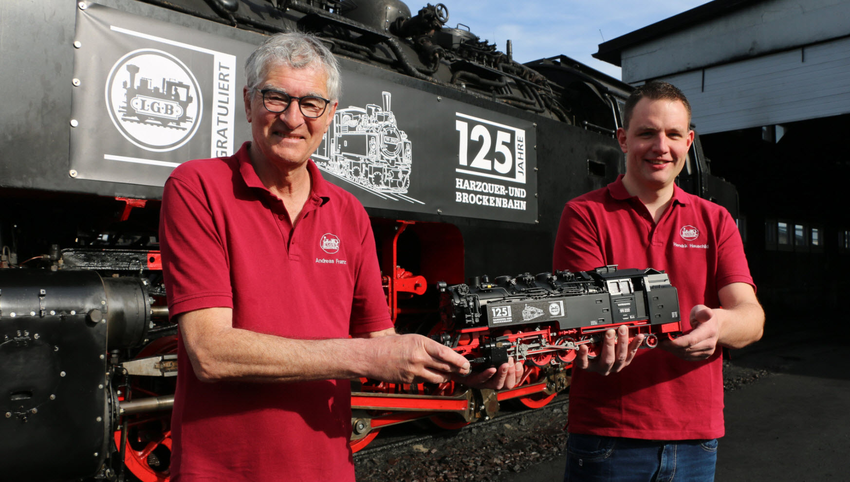 LGB has just revealed an exclusive Locomotive & Coach for the 125 year Anniversary of the Harzquer and Brocken Railway.