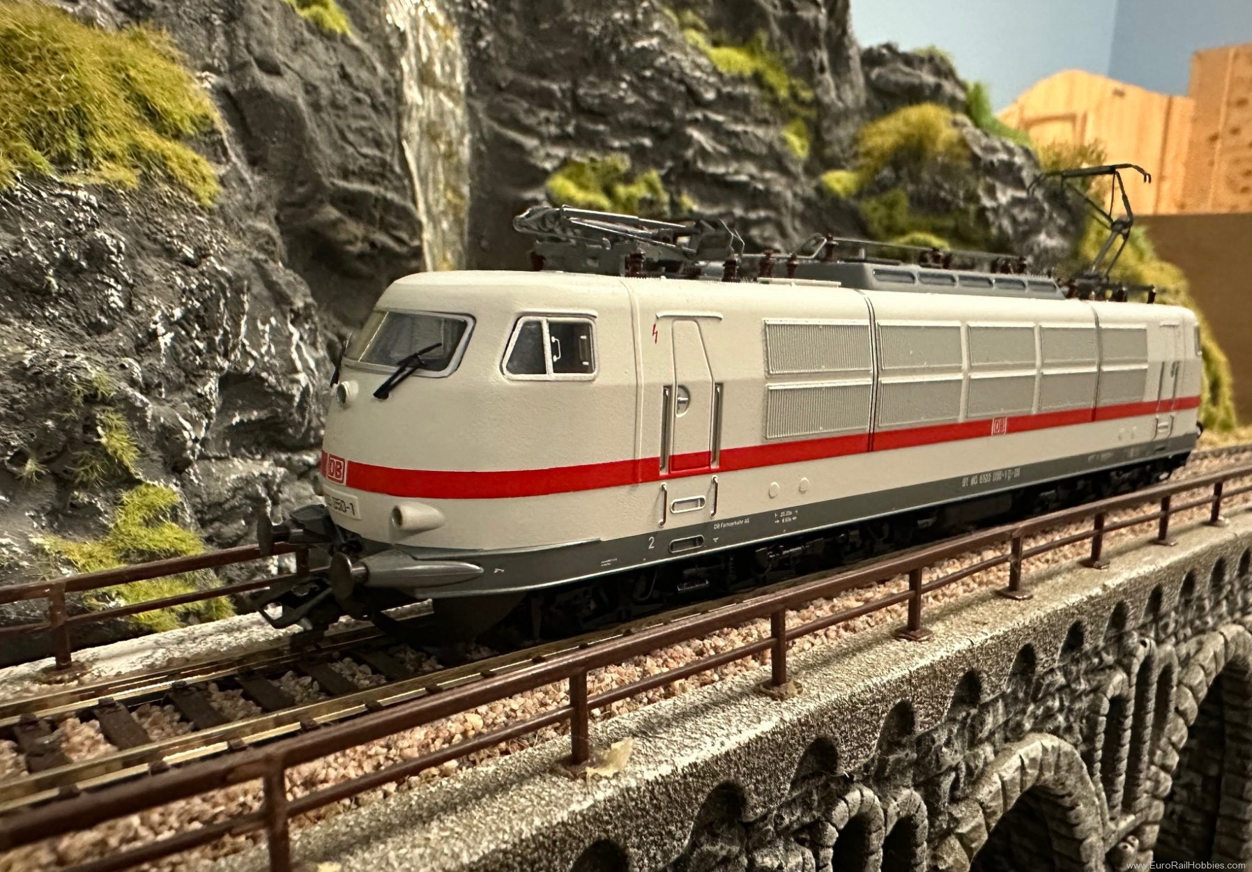Pre-Owned & Collectibles -HW-T25050 Consignment - Trix DB-AG Class 103.1 Electric