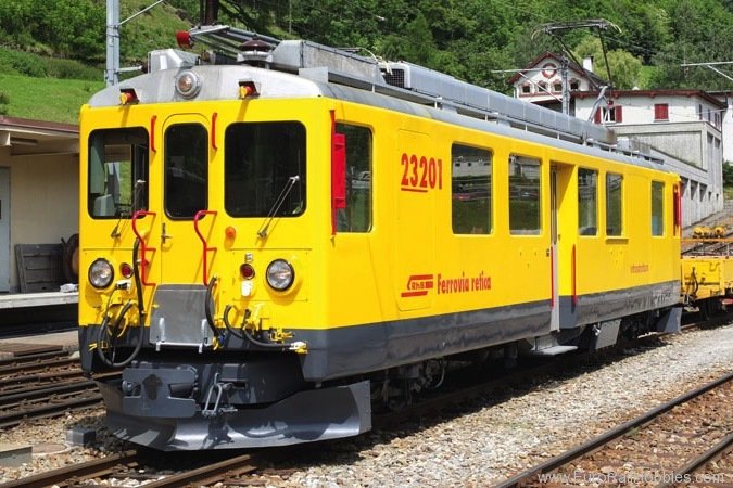 Bemo 1266151 HOm RhB Xe 4/4 232 01 Bahndiensttriebwg