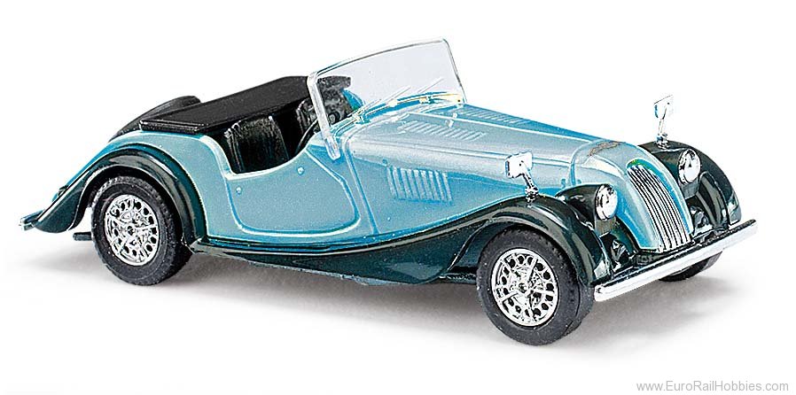 Busch 47145 Morgan Plus 8 Roadster hellblau/d