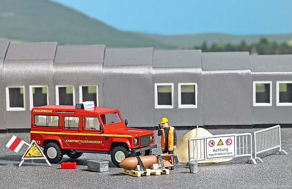 Busch 7724 Mini World  Explosives Disposal Ordnance Unit