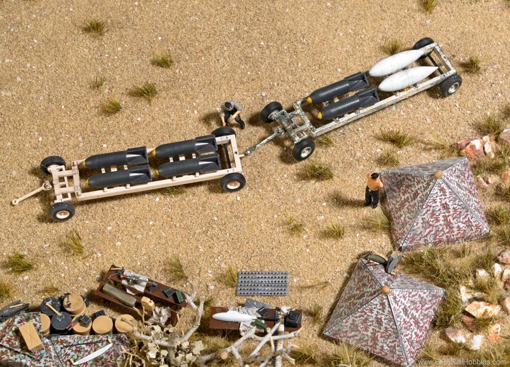 Busch 9606 Bomb Trailers & Accessories