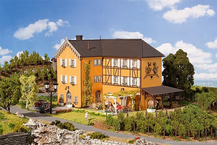 Faller 130908 Vineyard with garden restaurant