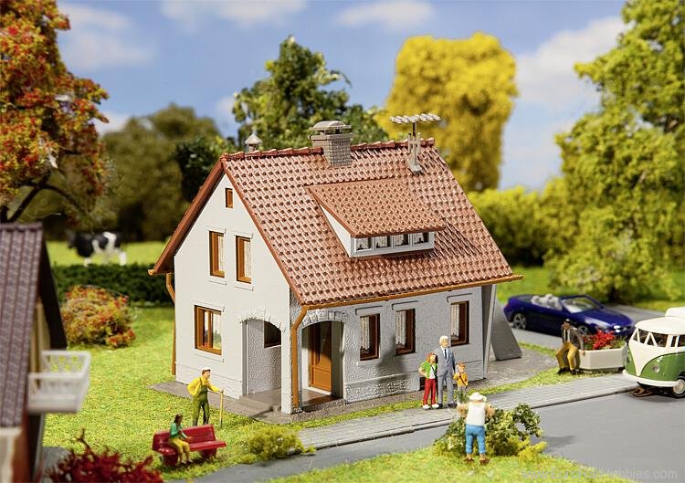Faller 131506 One-family house (Factory Sold Out)