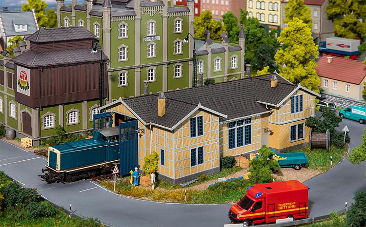 Amazon.com: Faller 120282 HO Scale 1:87 Kit of Supplementary
