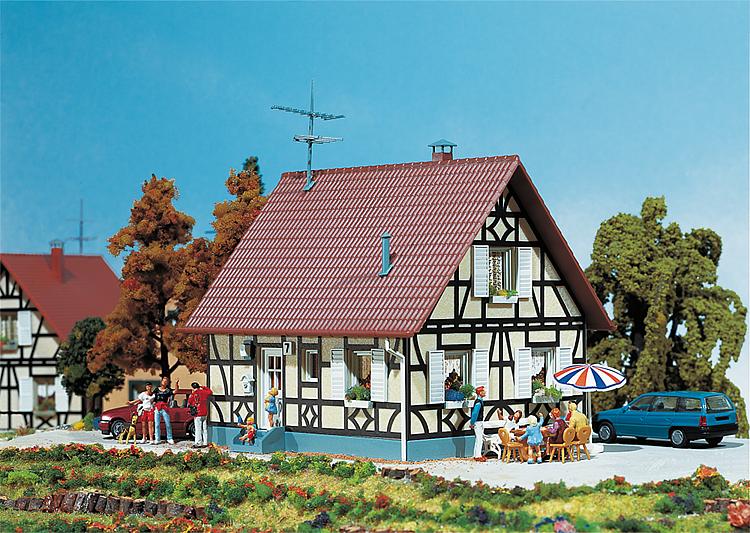 Faller 130221 HO Half-timbered one-family house