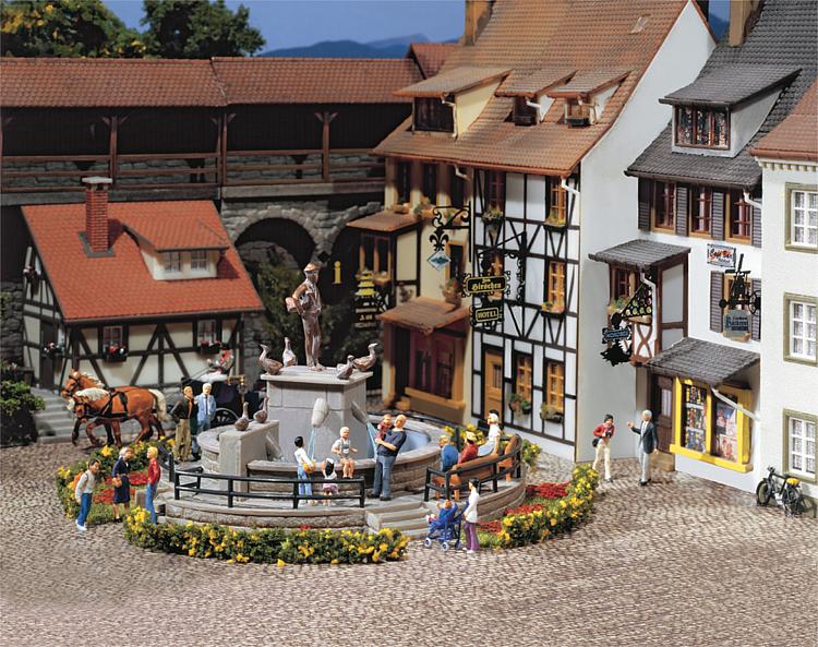Faller 130232 HO Ornamental fountain