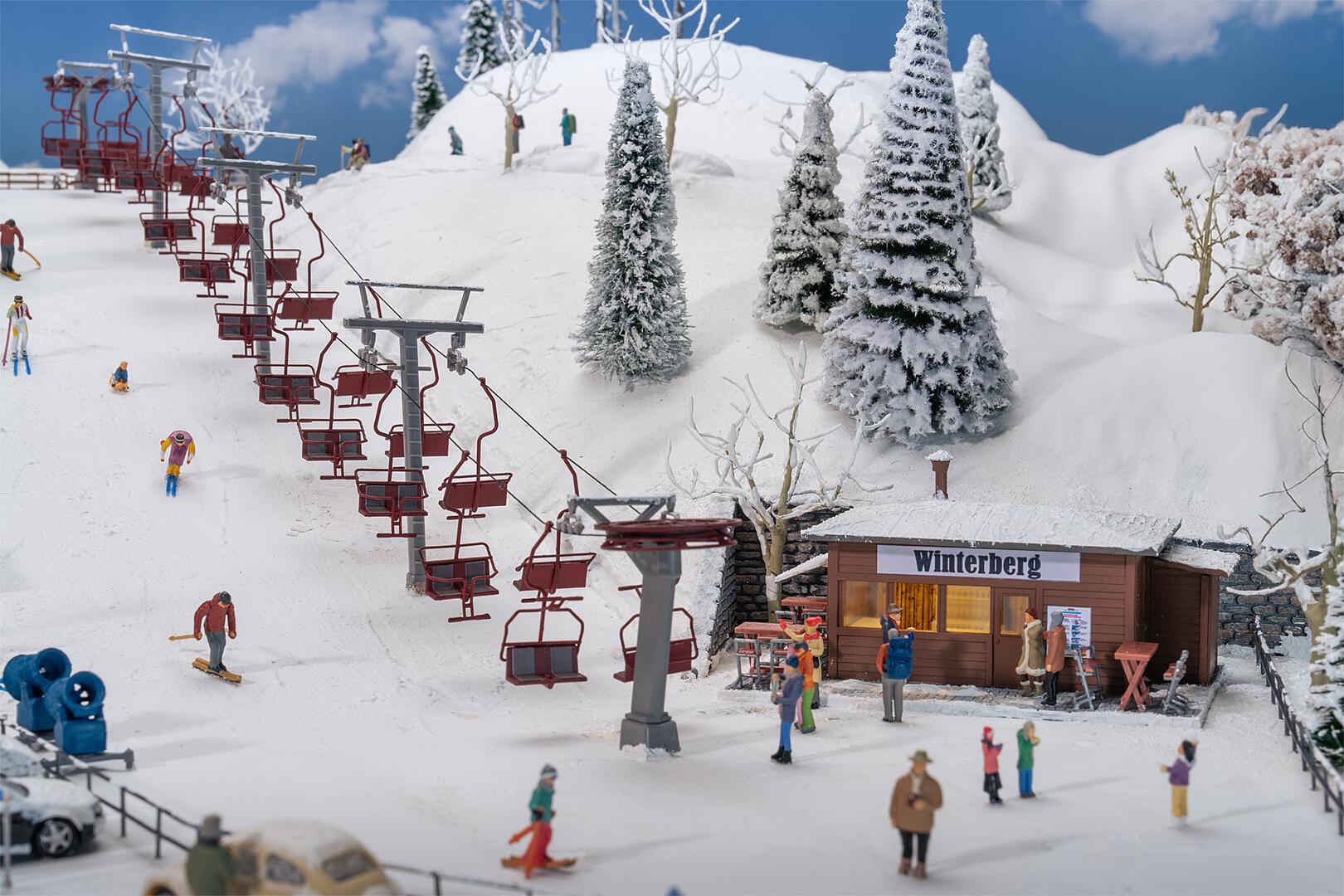 Faller 134004 HO Chairlift