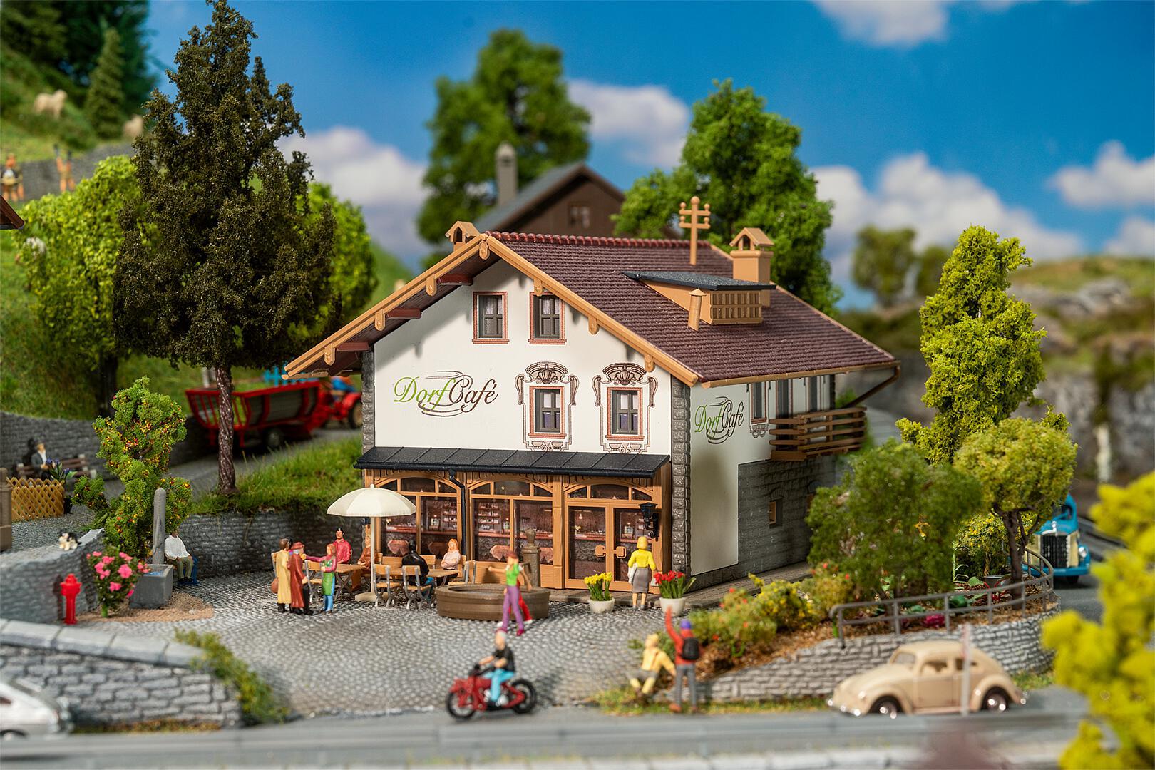 Faller 191836 HO Alpine house with cafe
