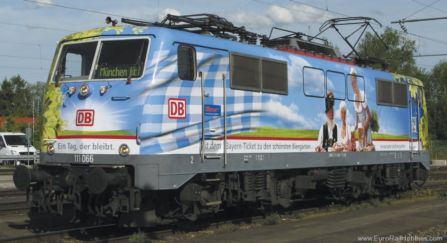 Fleischmann 781302 Electric locomotive 111 066-7 of the DB AG.