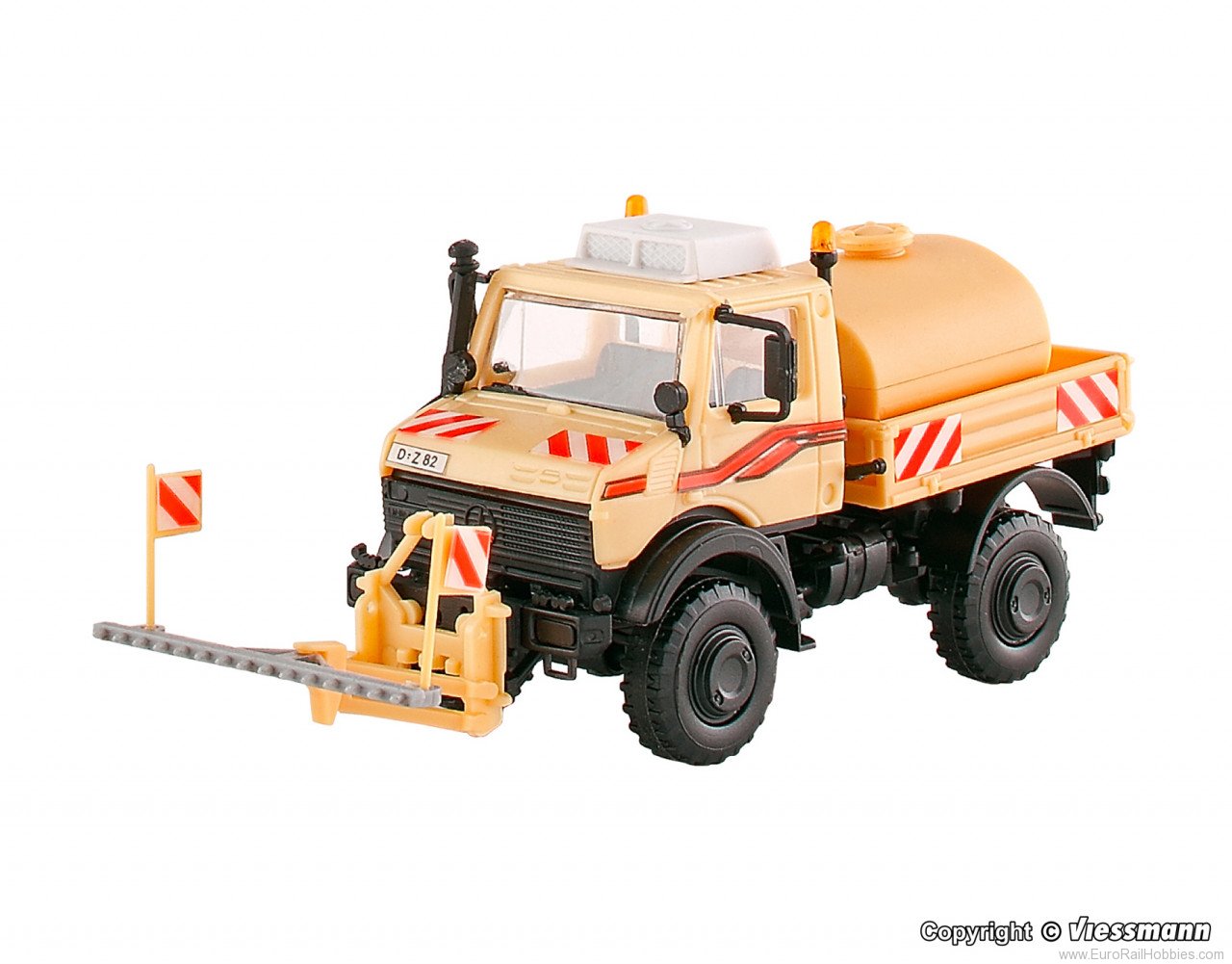 Kibri 14983 H0 UNIMOG with sprayer attachment