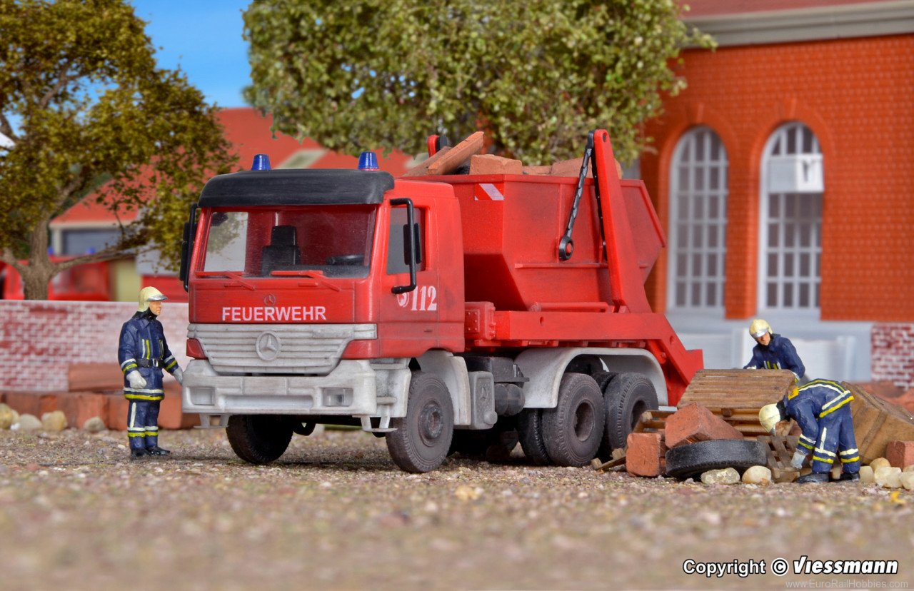 Kibri 18268 H0 Fire brigade MB Actros with tipper
