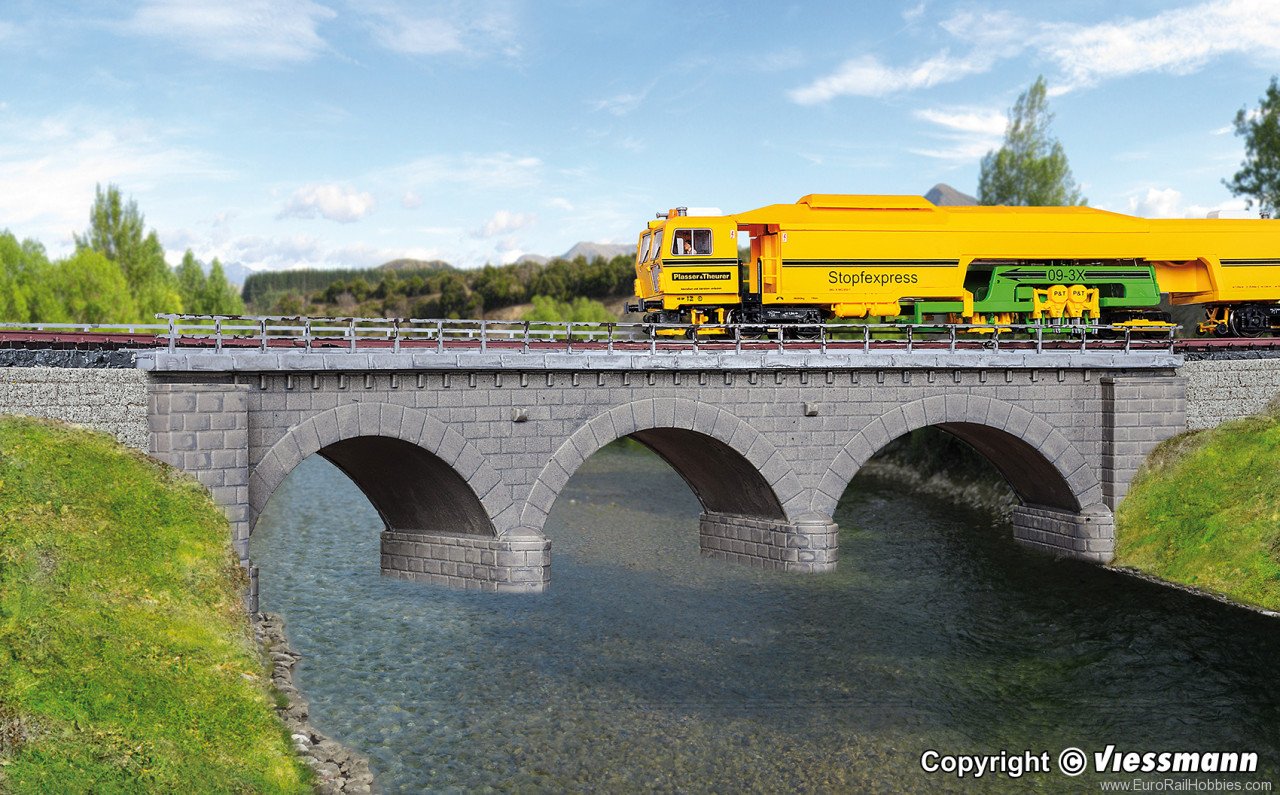 Kibri 39723 H0 Curved stone bridge, single tracked