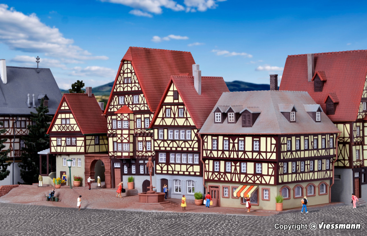 Kibri 37102 N N Market place Miltenberg