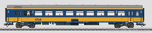 Marklin 42653 HO Express Train Passenger Car. (ICR-B10