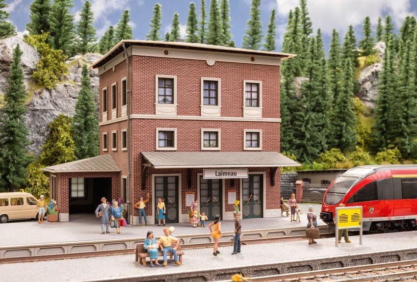 Noch 66003 Station Laimnau