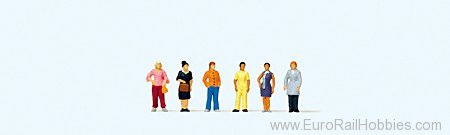Preiser 79222 Standing women