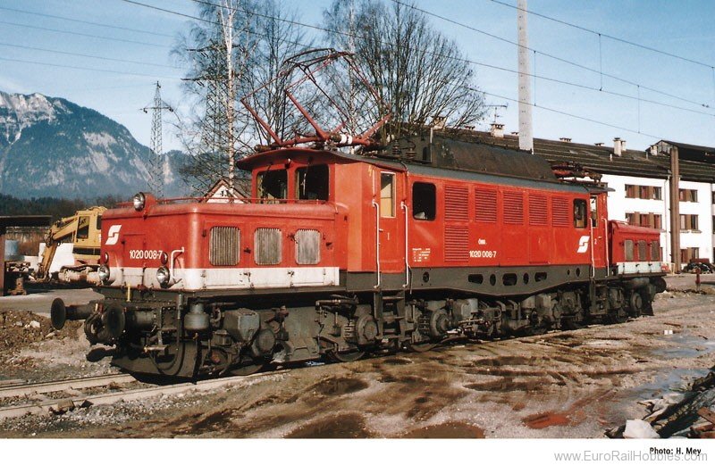 Roco 63864 HO Electric locomotive Rh 1020 OeBB