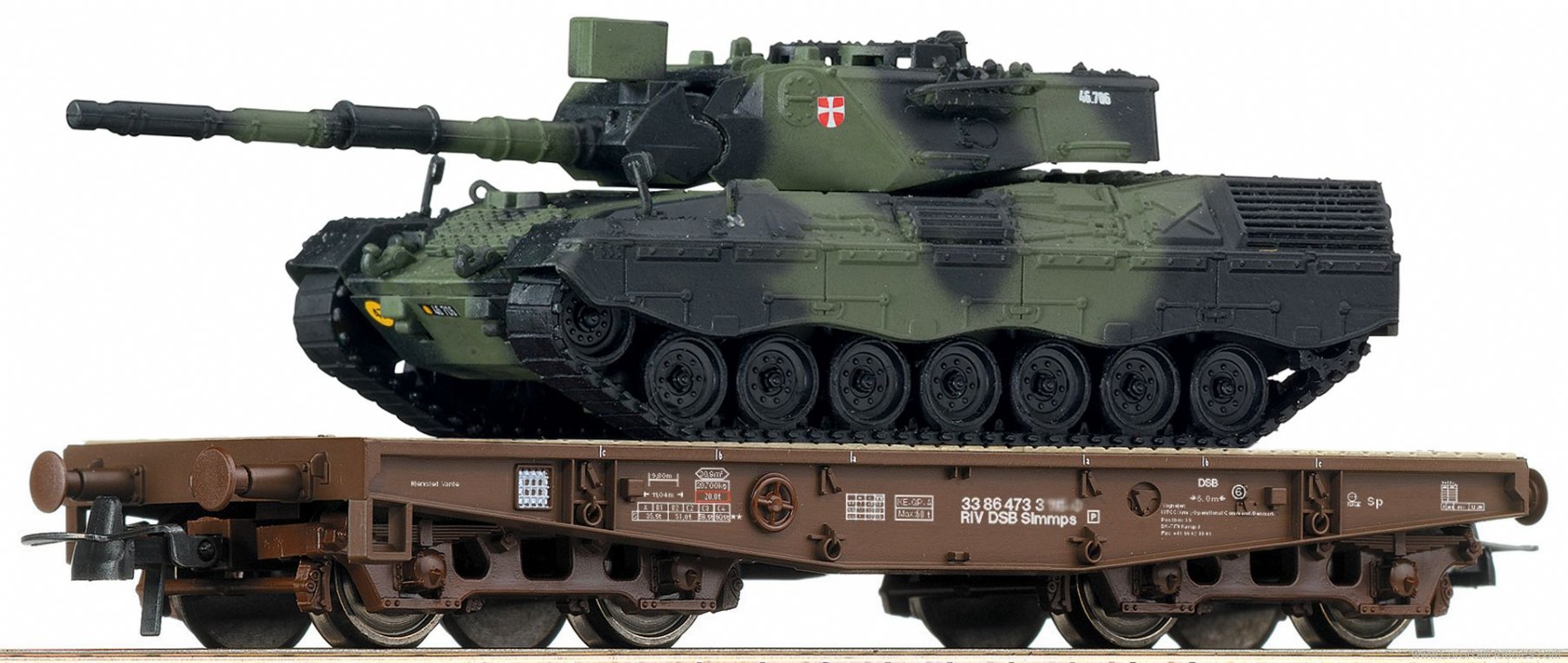 Roco 66732 HO DSB 4 Axle Heavy Flat Car w/Leopard