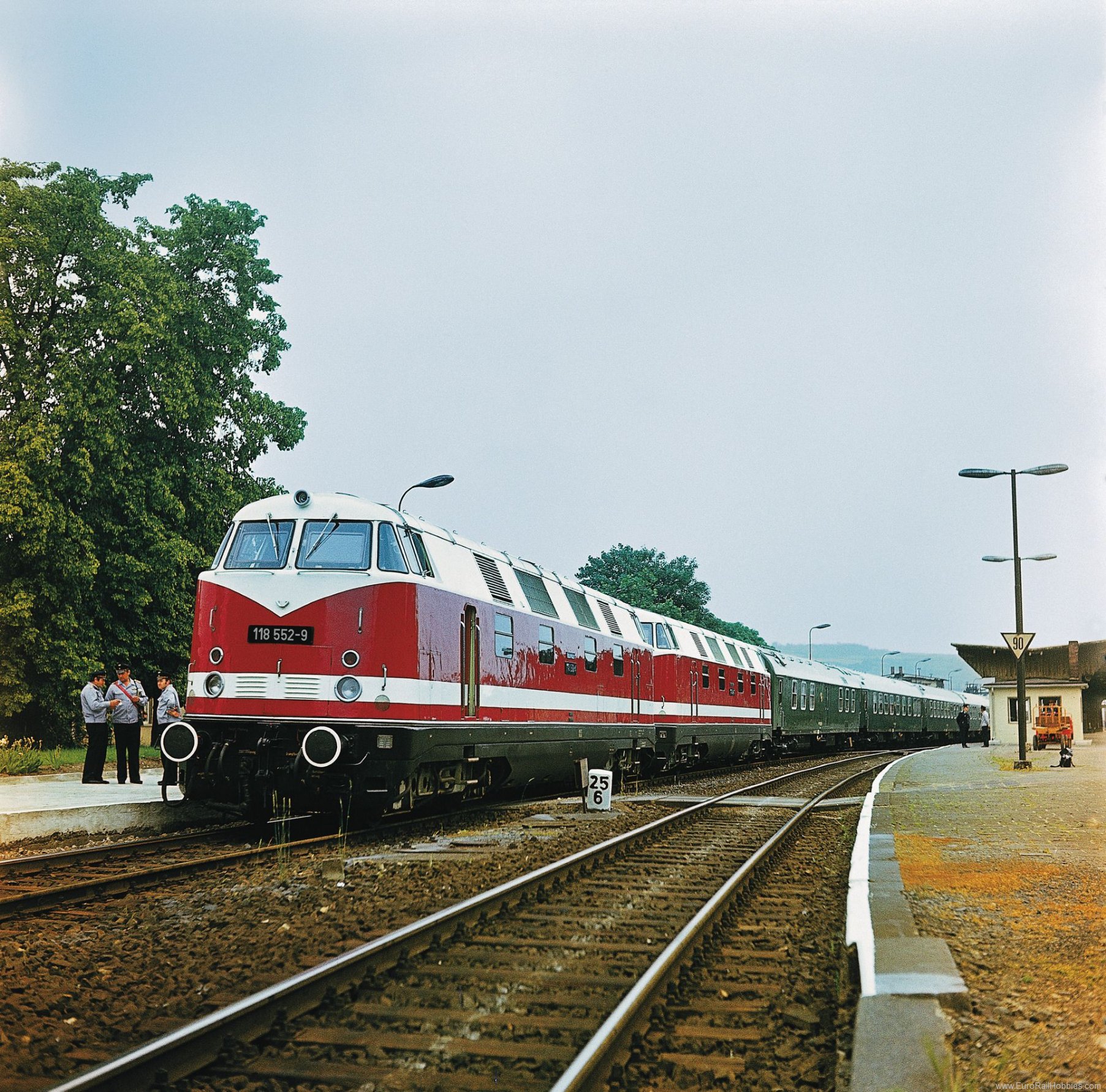 Roco 73888 Diesel locomotive 118 552-9, DR 