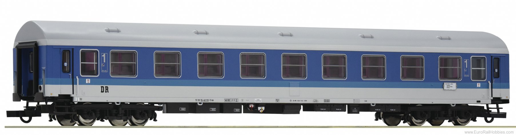 Roco 74818 DR 1st class Express Train Coach