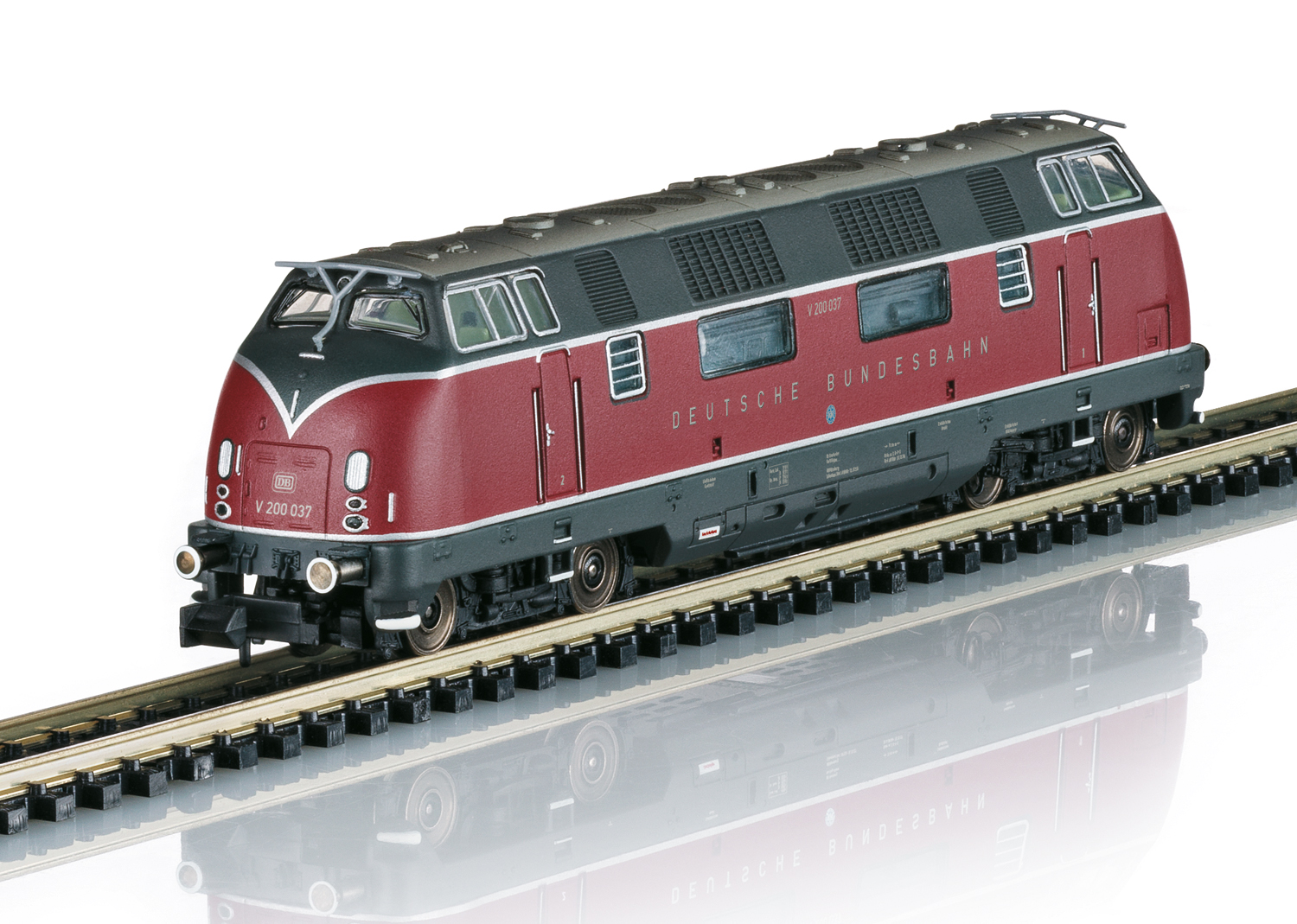 Trix 16227 N DB BR V200 Diesel Locomotive DCC/MFX