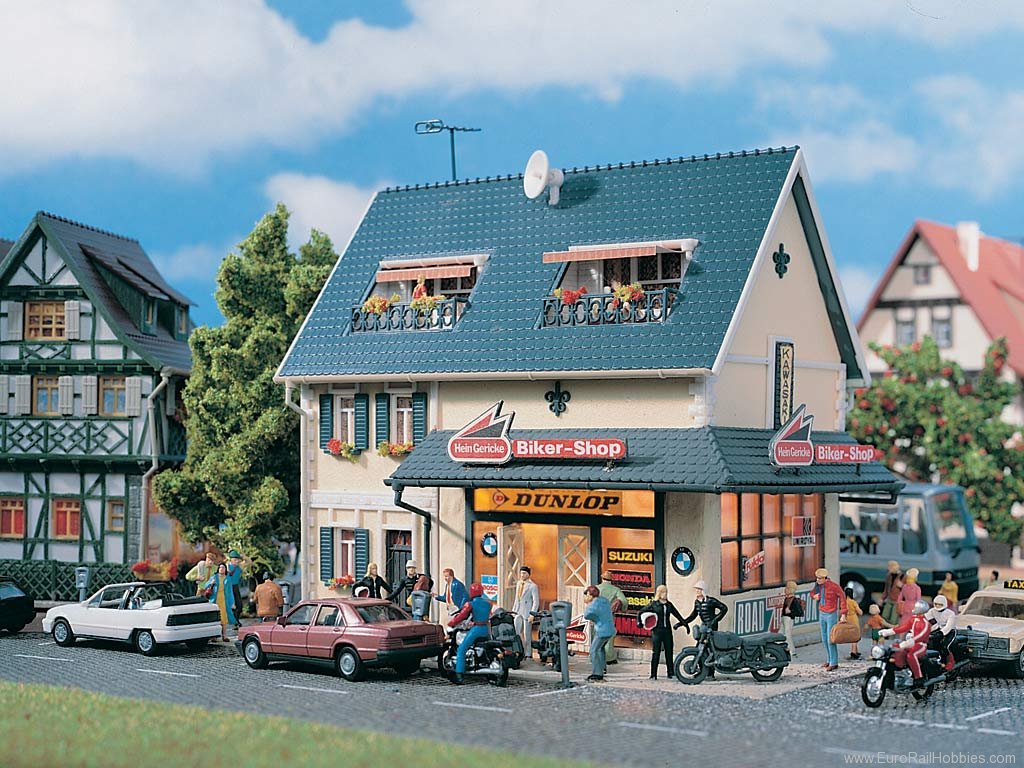 Vollmer 3666 Biker Shop 