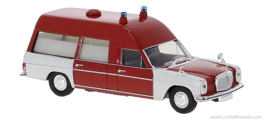 Brekina 13827 Mercedes-Benz MB-8 Station Wagon Ambulance - 