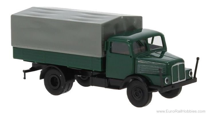 Brekina 71535 IFA S 4000-1 PP, dark green, 1960