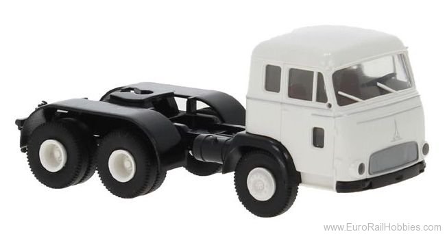 Brekina 83227 Magirus Saturn 3-axle tractor unit, white, 19