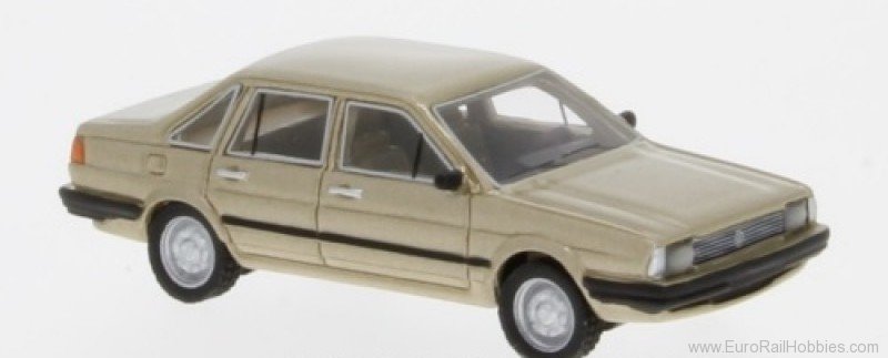 Brekina BOS87485 VW Santana metallic beige, 1982