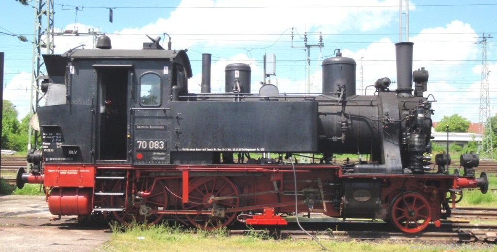 Lenz 40270.01 DB BR70 / bayrische Pt2/3 Steam Locomotive