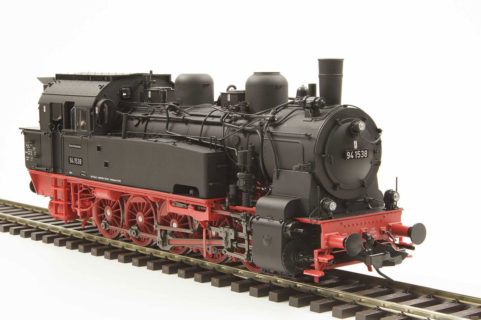 Lenz 40294.01 DB Class 94.5-18 Freight Tank Locomotive