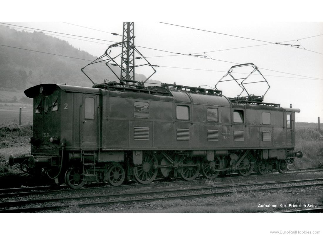 Piko 51822 HO Electric Locomotive Soundloco E 52
